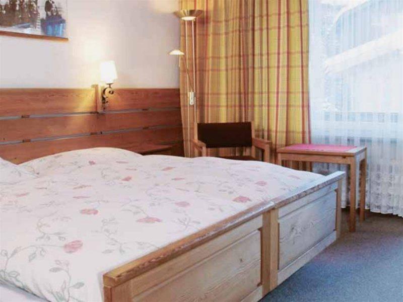 Jaegerhof Serviced Apartements Zermatt Exterior photo
