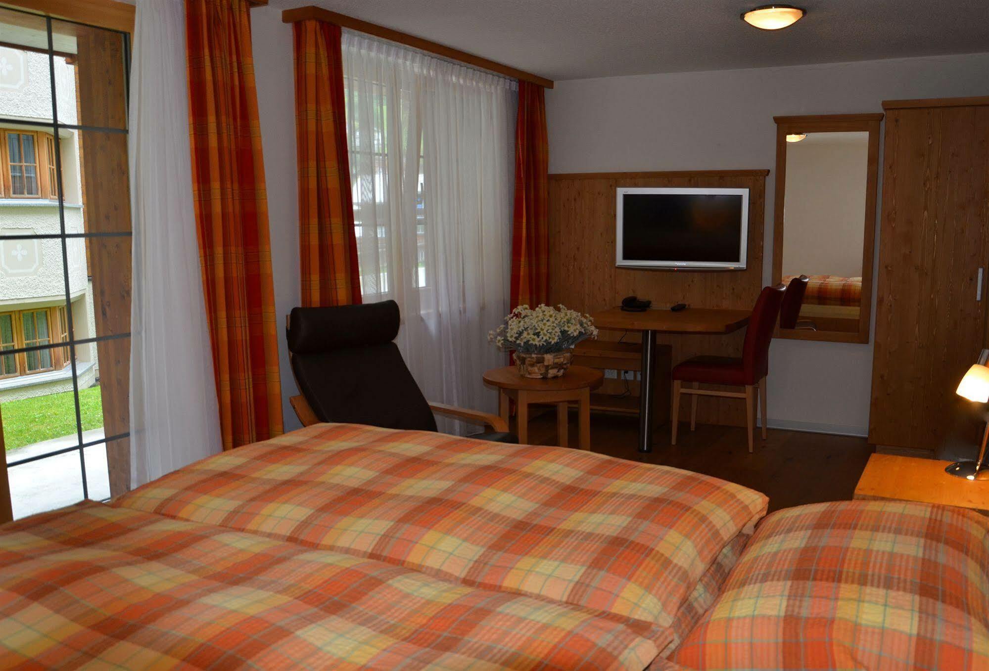 Jaegerhof Serviced Apartements Zermatt Exterior photo