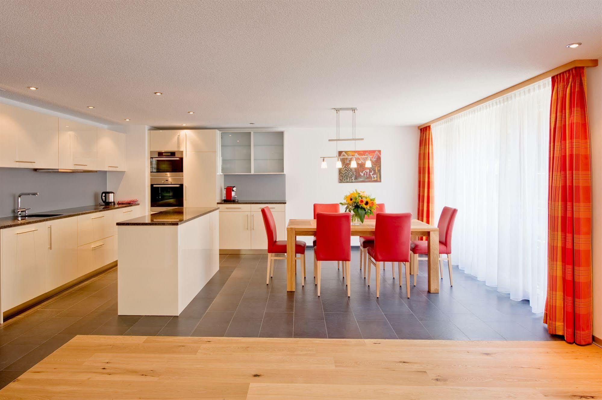 Jaegerhof Serviced Apartements Zermatt Exterior photo