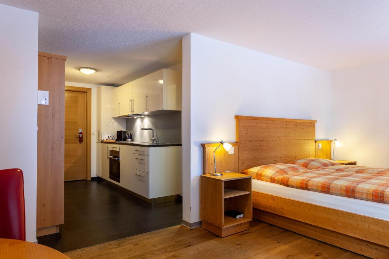 Jaegerhof Serviced Apartements Zermatt Exterior photo