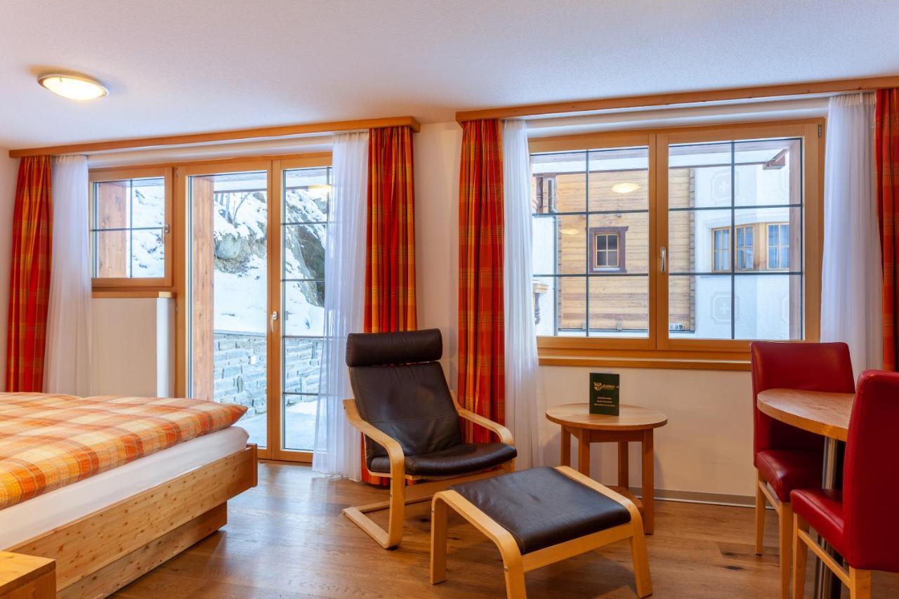 Jaegerhof Serviced Apartements Zermatt Exterior photo